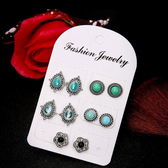 Stub Earrings Turquoise Pairs Of Gemstone - Picture 3 of 4